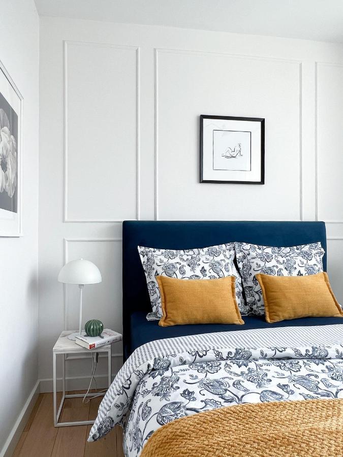 Stylowy Apartament Przy Metrze Варшава Экстерьер фото